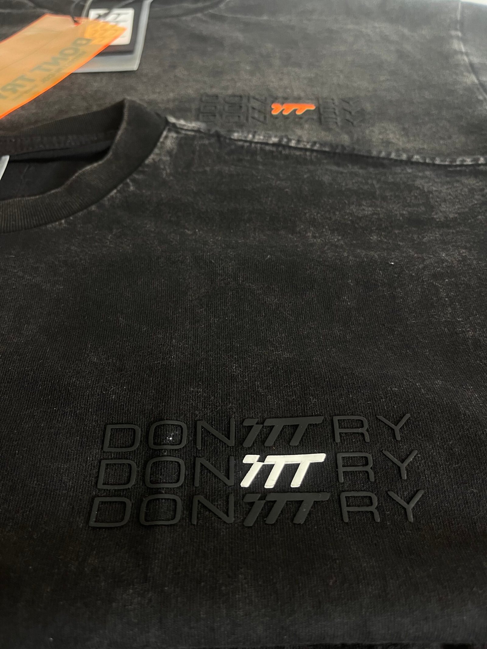 Camiseta Basic negra / negro oversize