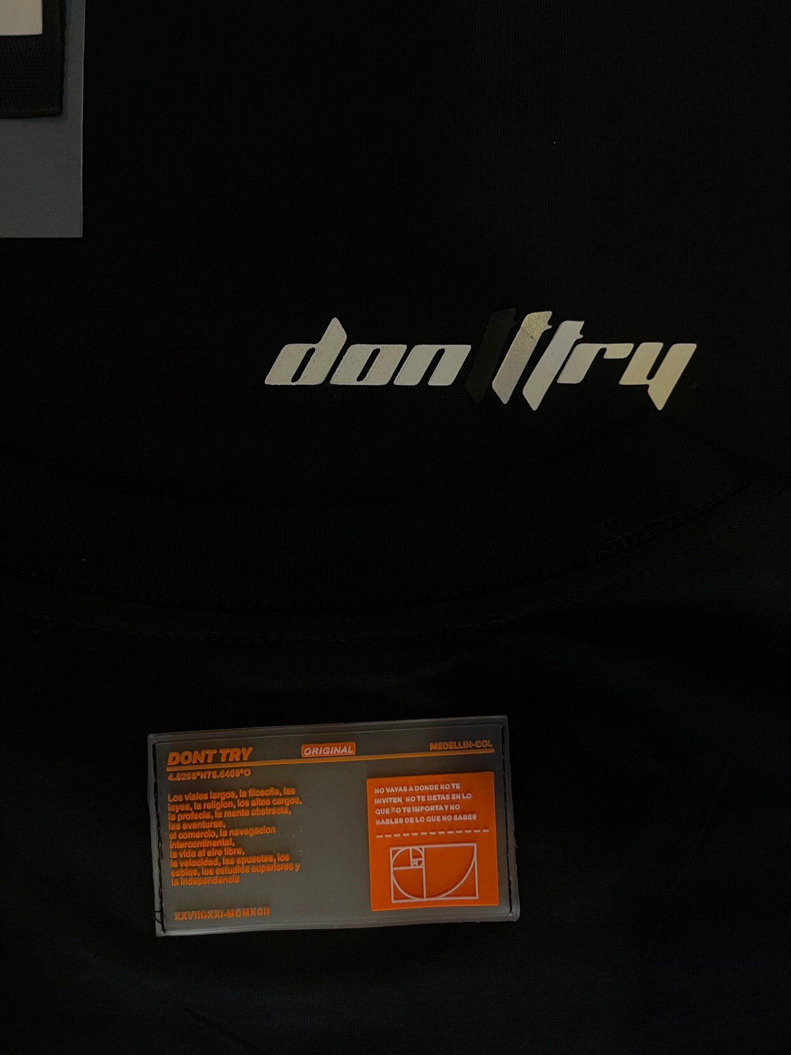 Camiseta Future negra oversize - Imagen 4